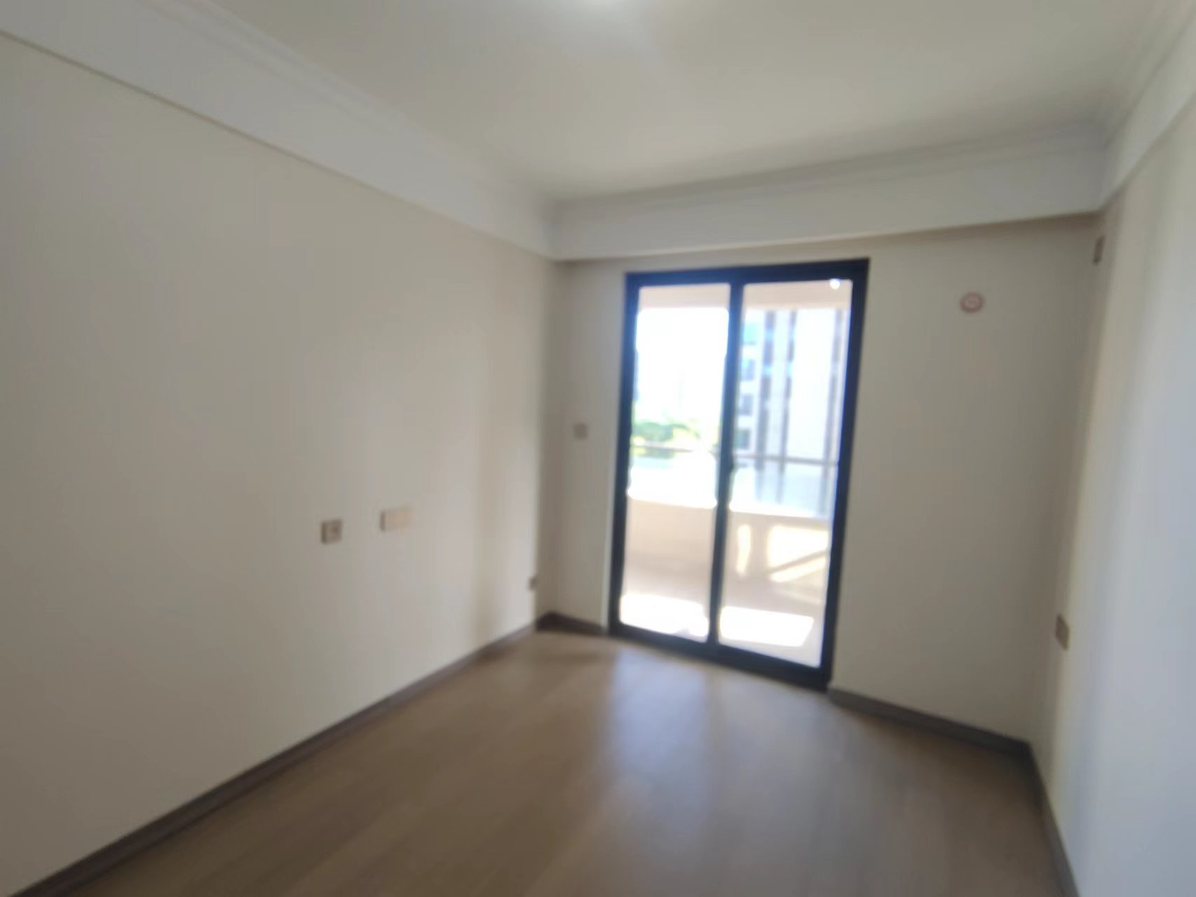 中创大都会 2室1厅1卫 98m&sup2;