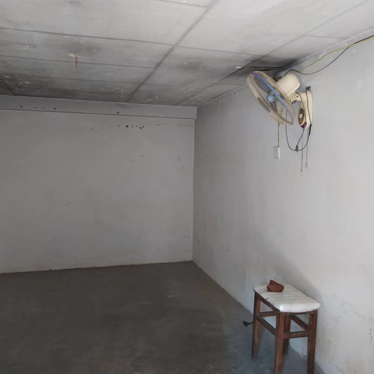 长航地中海花园 2室2厅1卫 80m&sup2;