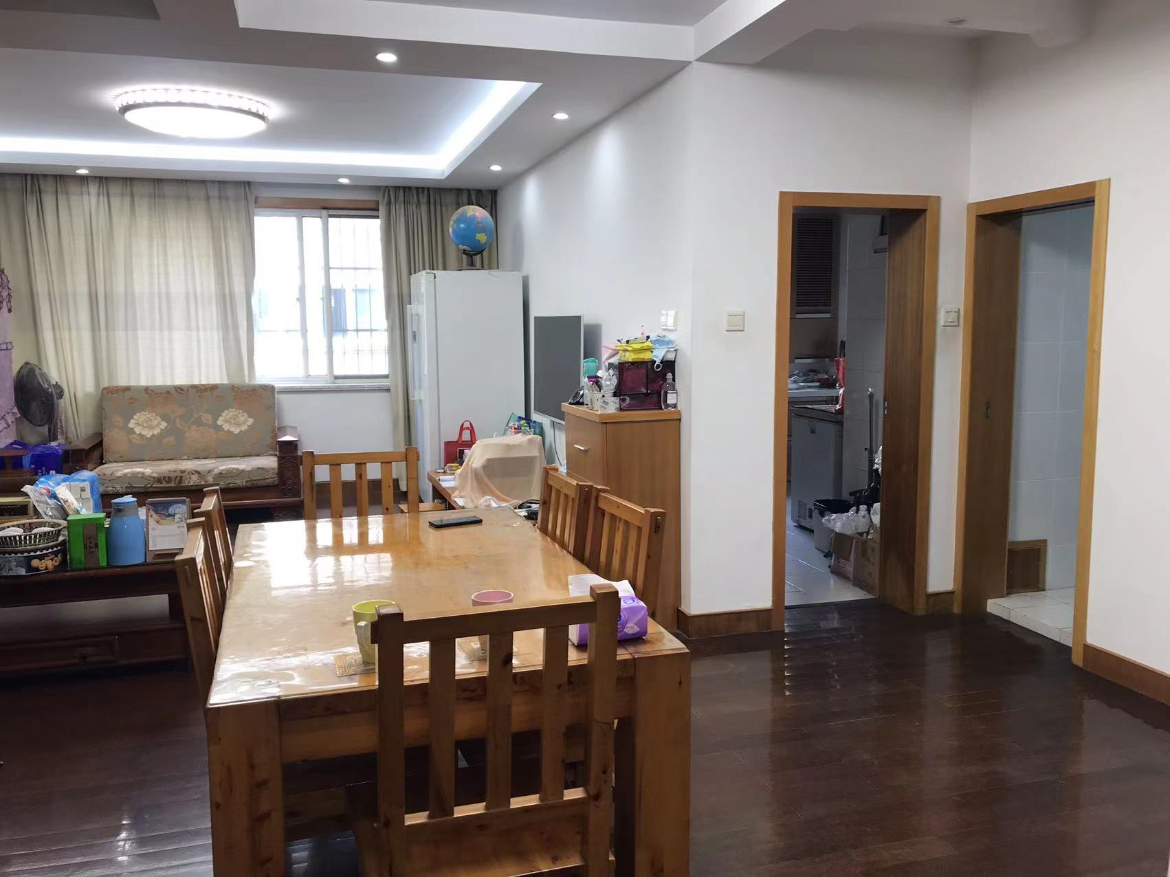 三喜花苑 3室2厅1卫 124.46m&sup2;