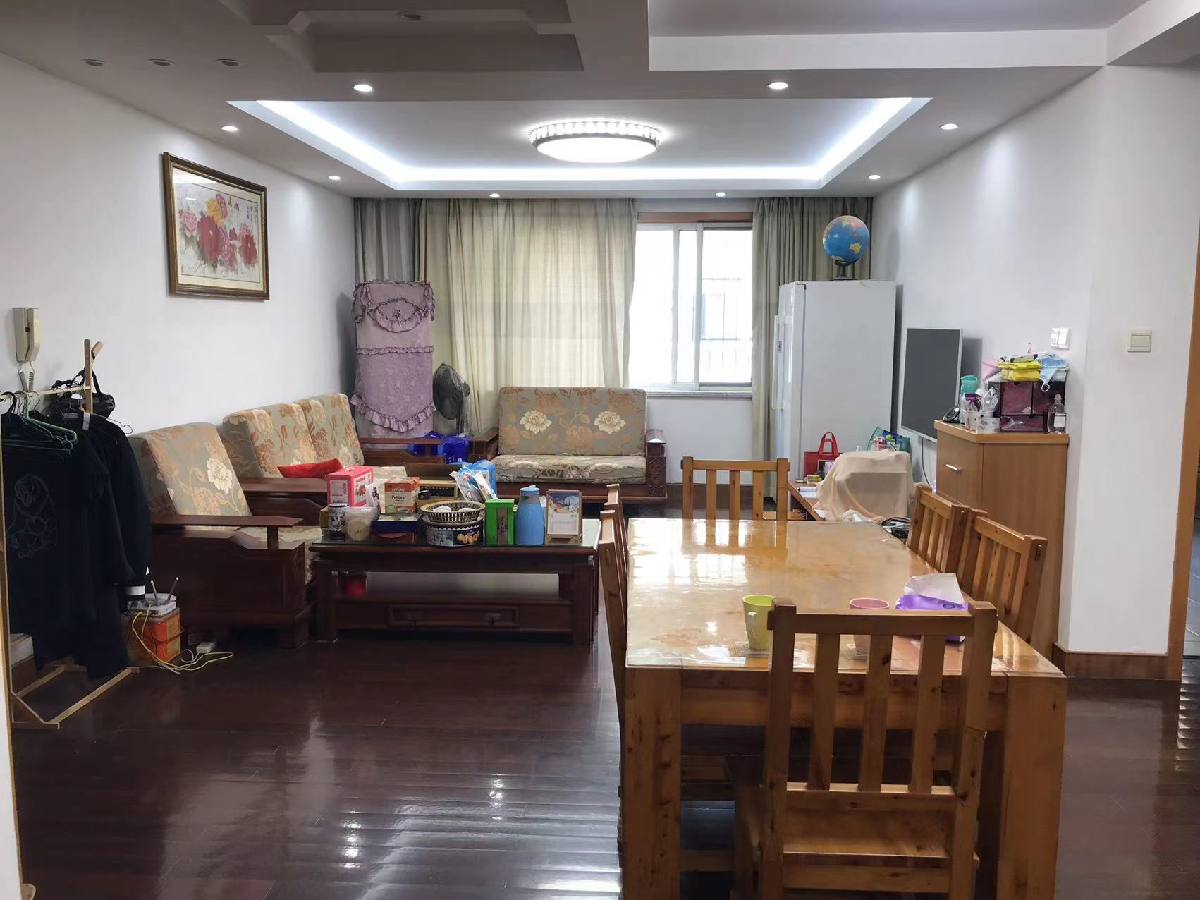 三喜花苑 3室2厅1卫 124.46m&sup2;
