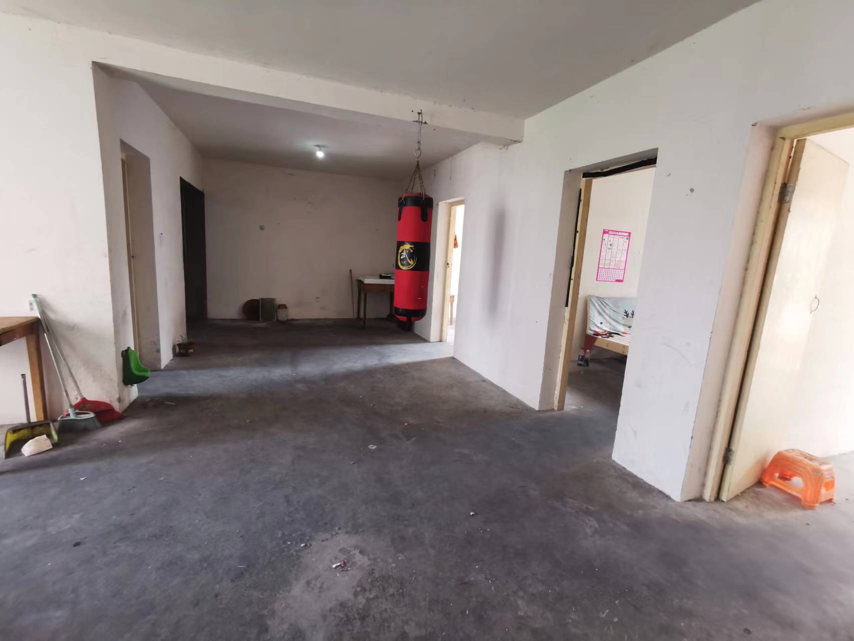 星月花园 3室2厅1卫 115m&sup2;