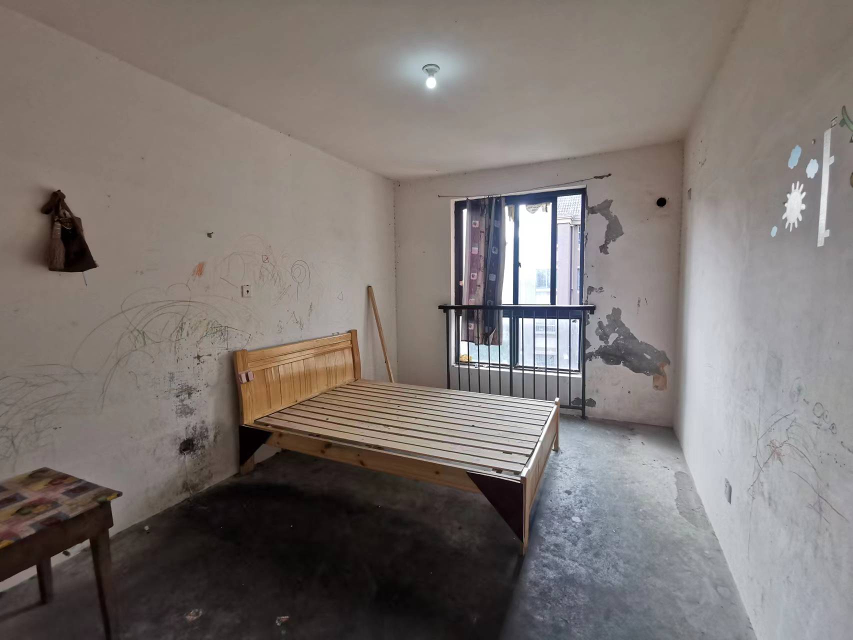 星月花园 3室2厅1卫 115m&sup2;