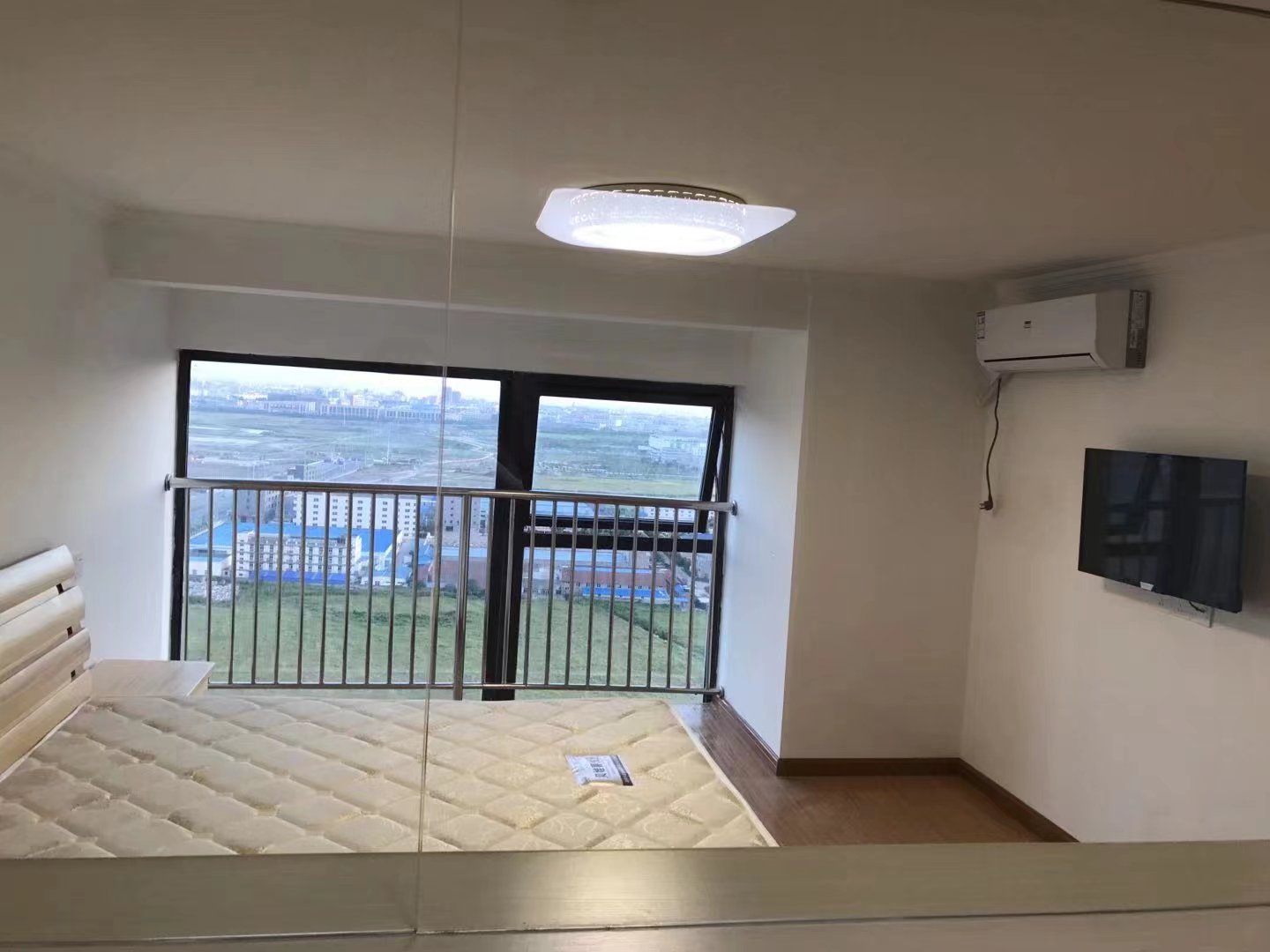 中国南通工业博览城 2室2厅2卫 60.00m&sup2;