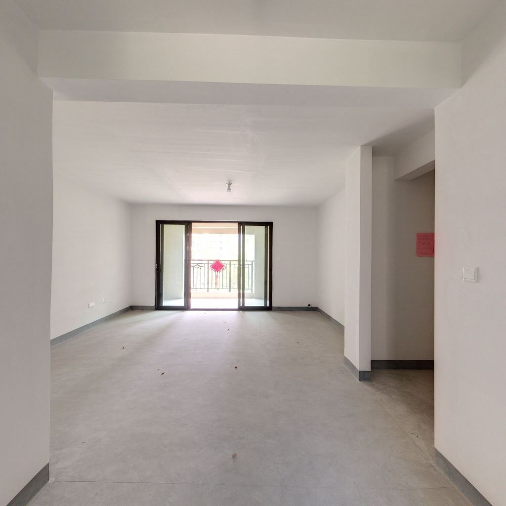招商新城雍景湾 3室2厅2卫 117m²