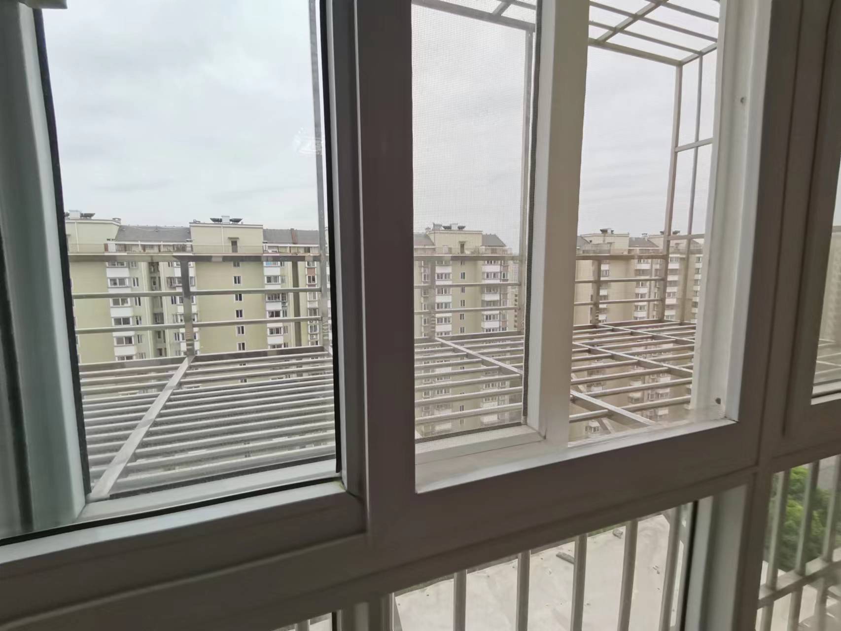 天一裕景苑 4室3厅3卫 131m&sup2;