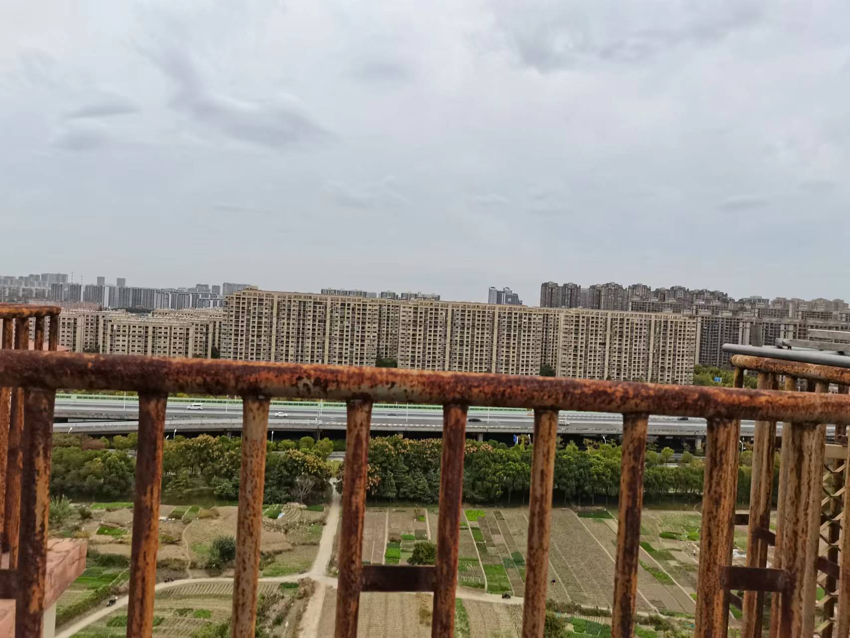 天一裕景苑 4室3厅3卫 131m&sup2;