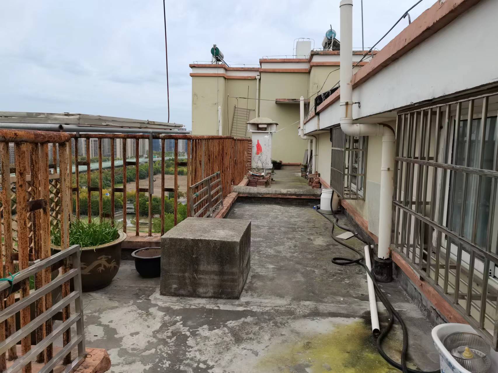 天一裕景苑 4室3厅3卫 131m&sup2;