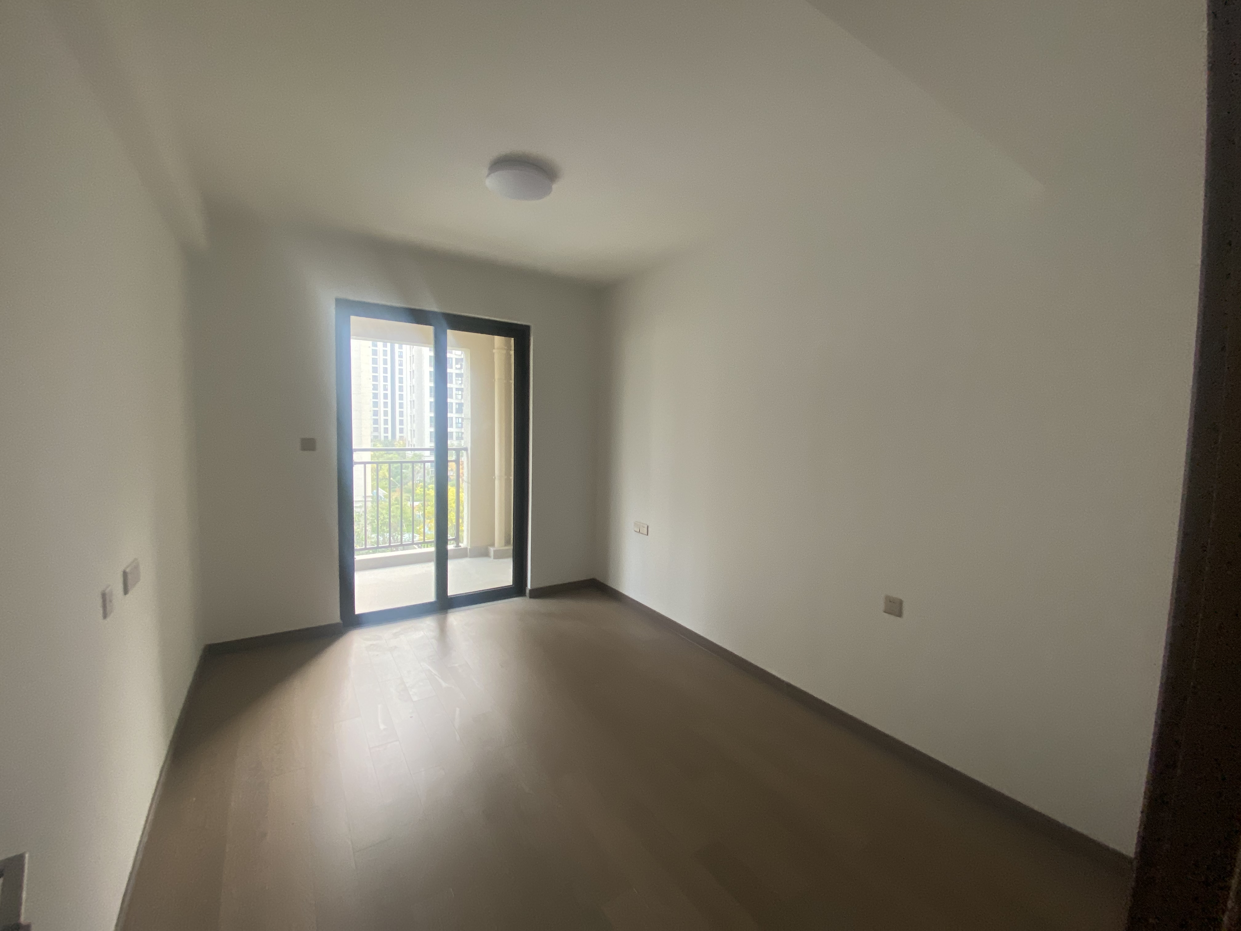 中海上东区 4室2厅2卫 143m&sup2;