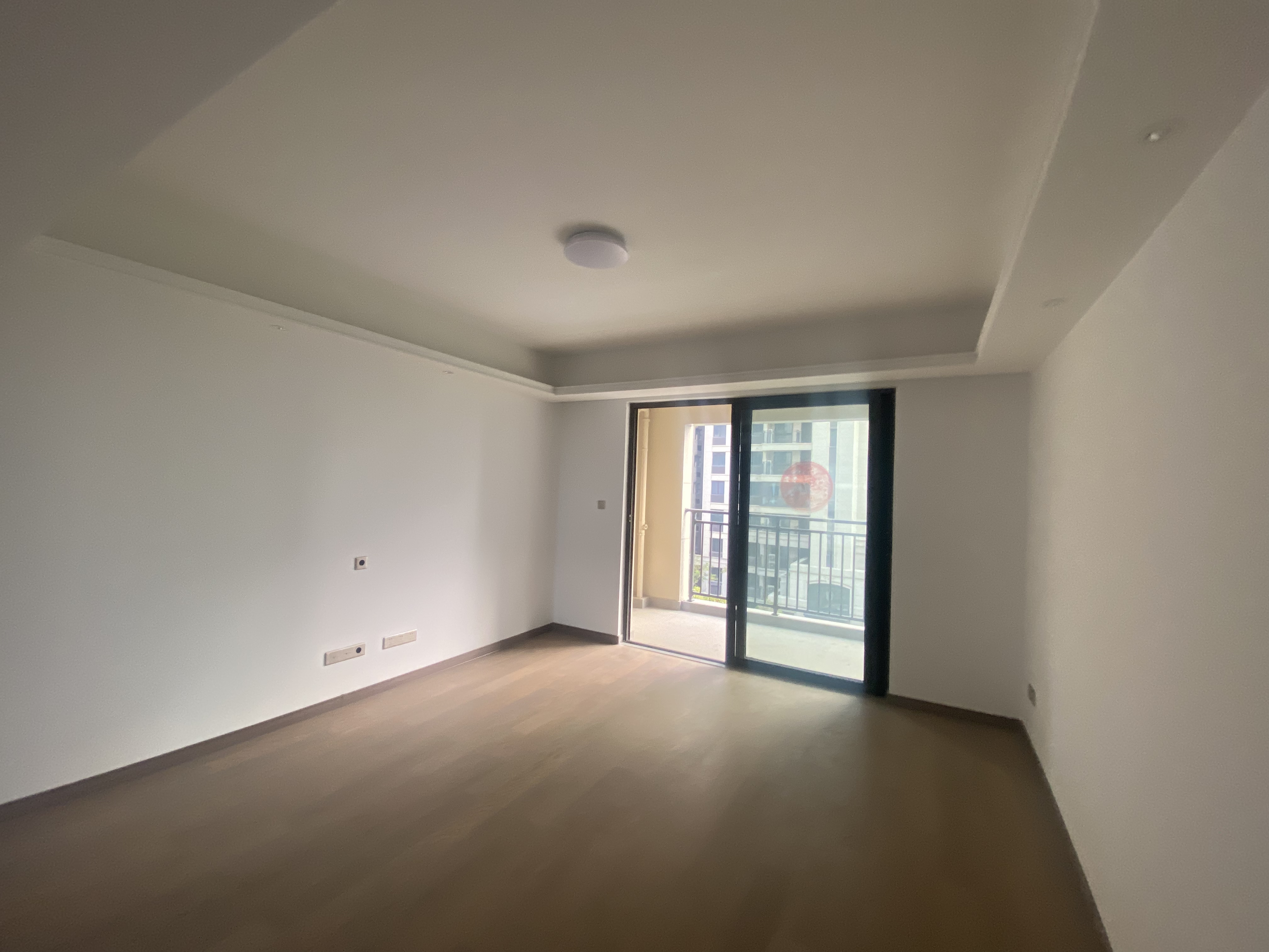 中海上东区 4室2厅2卫 143m&sup2;