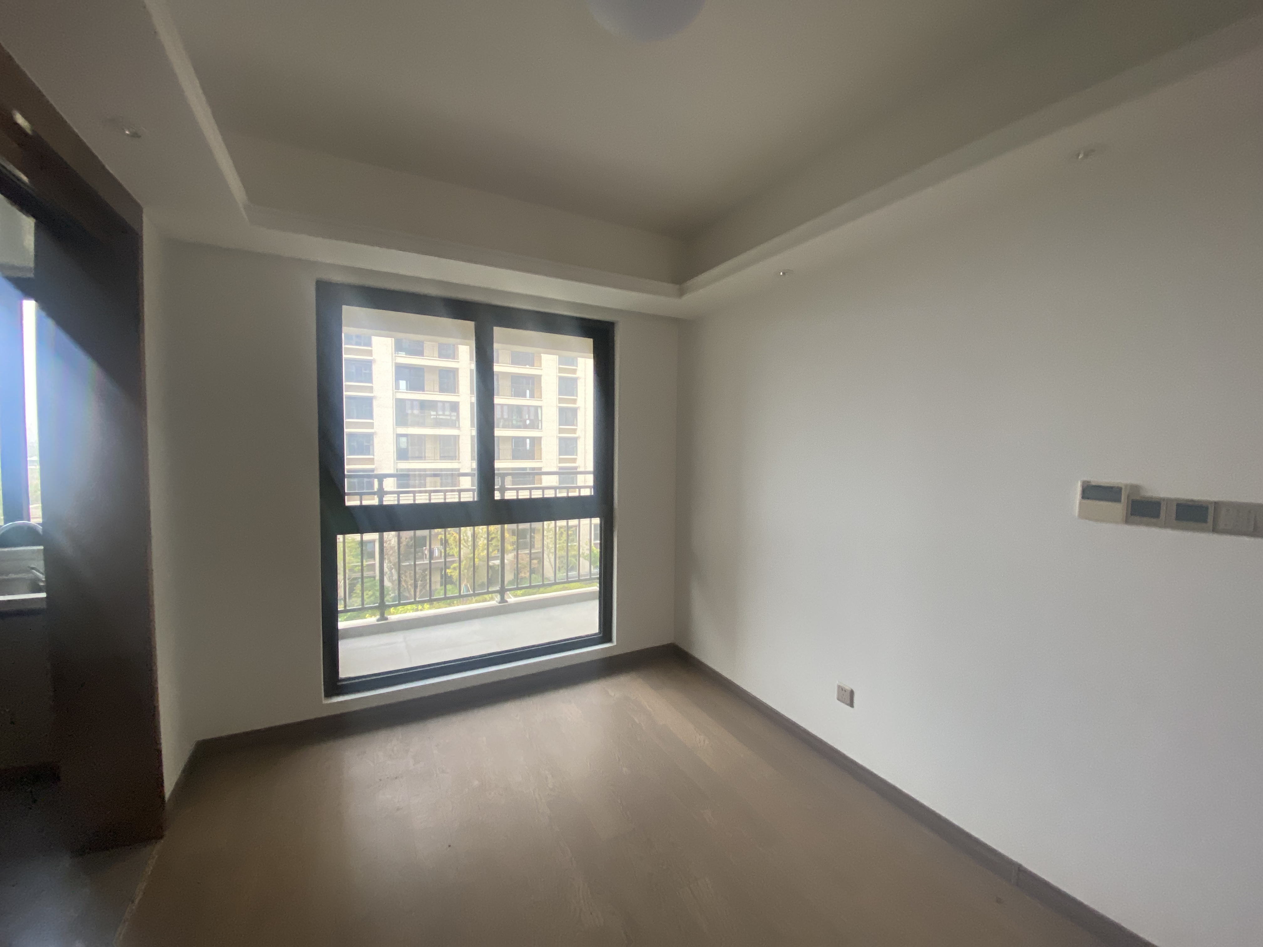 中海上东区 4室2厅2卫 143m&sup2;