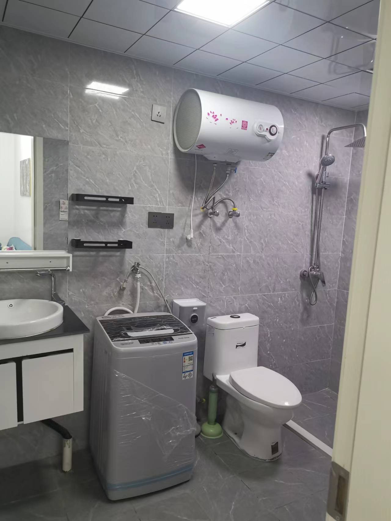 紫东南苑南区 2室2厅1卫 95m&sup2;