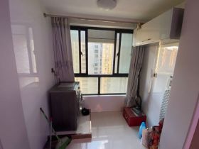 万通城 2室1厅1卫 87m&sup2;
