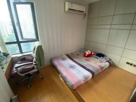 万通城 2室1厅1卫 87m&sup2;