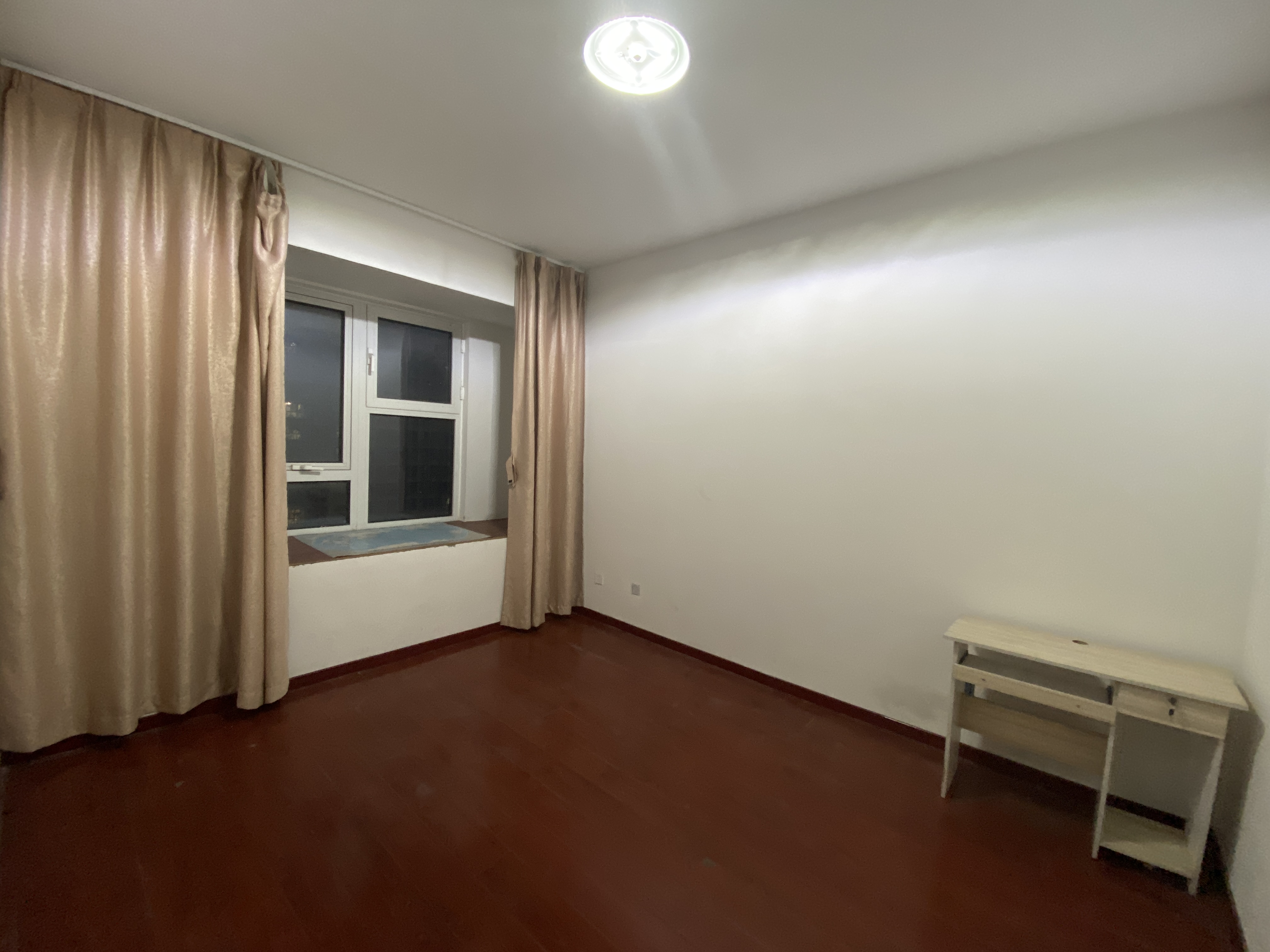和融&bull;优山美地名邸 3室1厅1卫 117m&sup2;