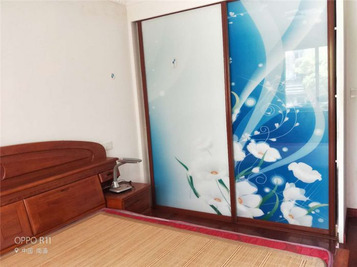 紫东花苑 3室2厅1卫 90m&sup2;