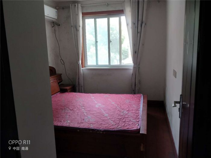 紫东花苑 3室2厅1卫 90m&sup2;