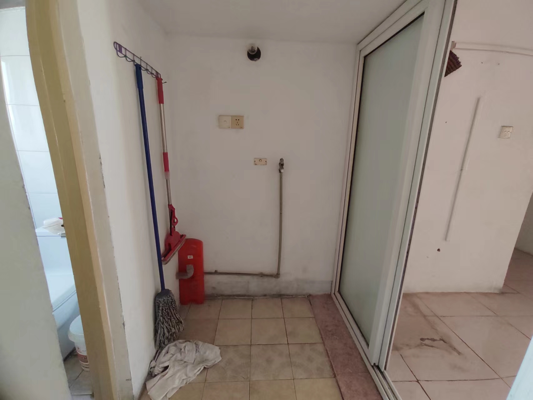 外滩小区 2室1厅1卫 56.00m&sup2;