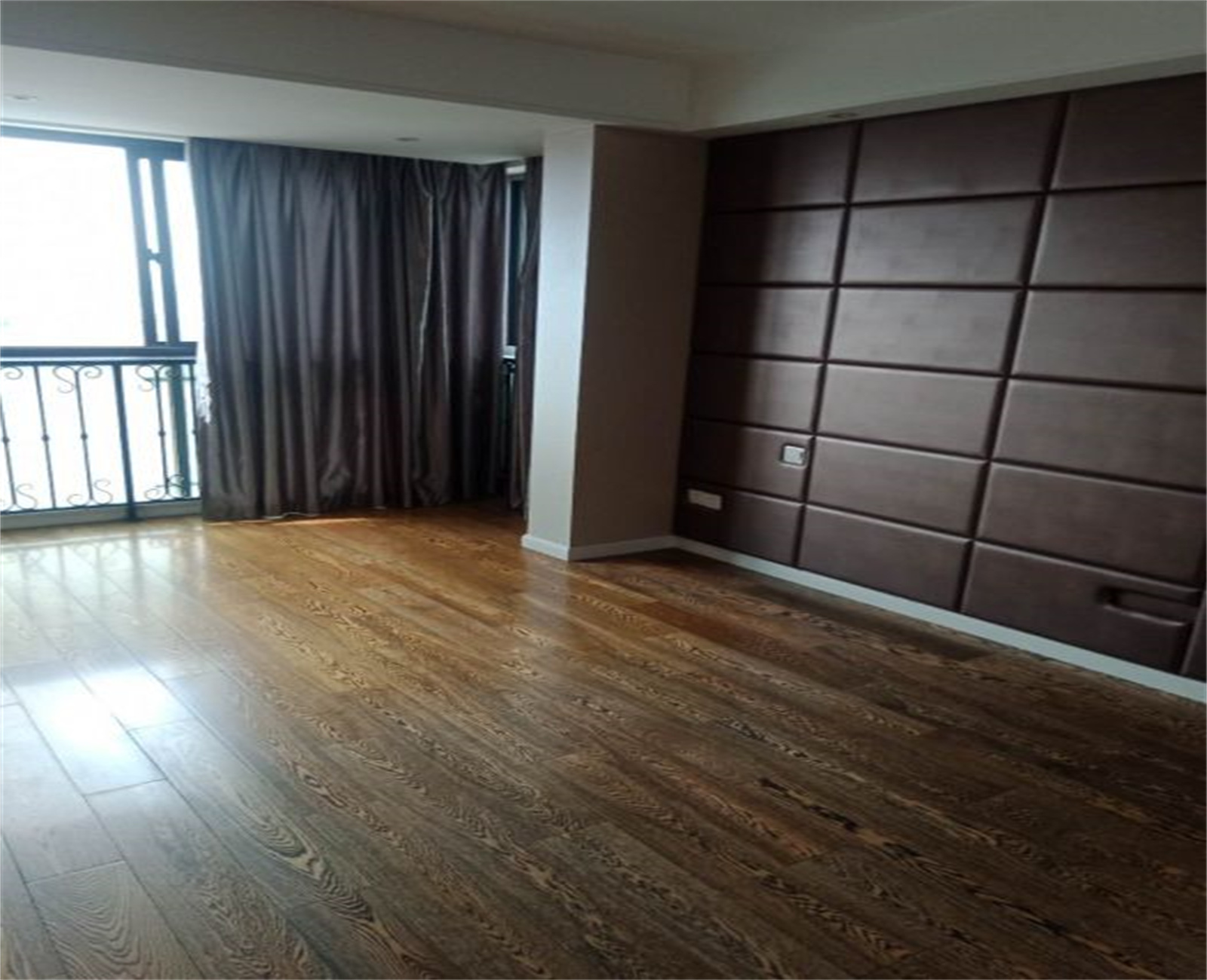 晏园凤凰汇 2室2厅1卫 96.00m²