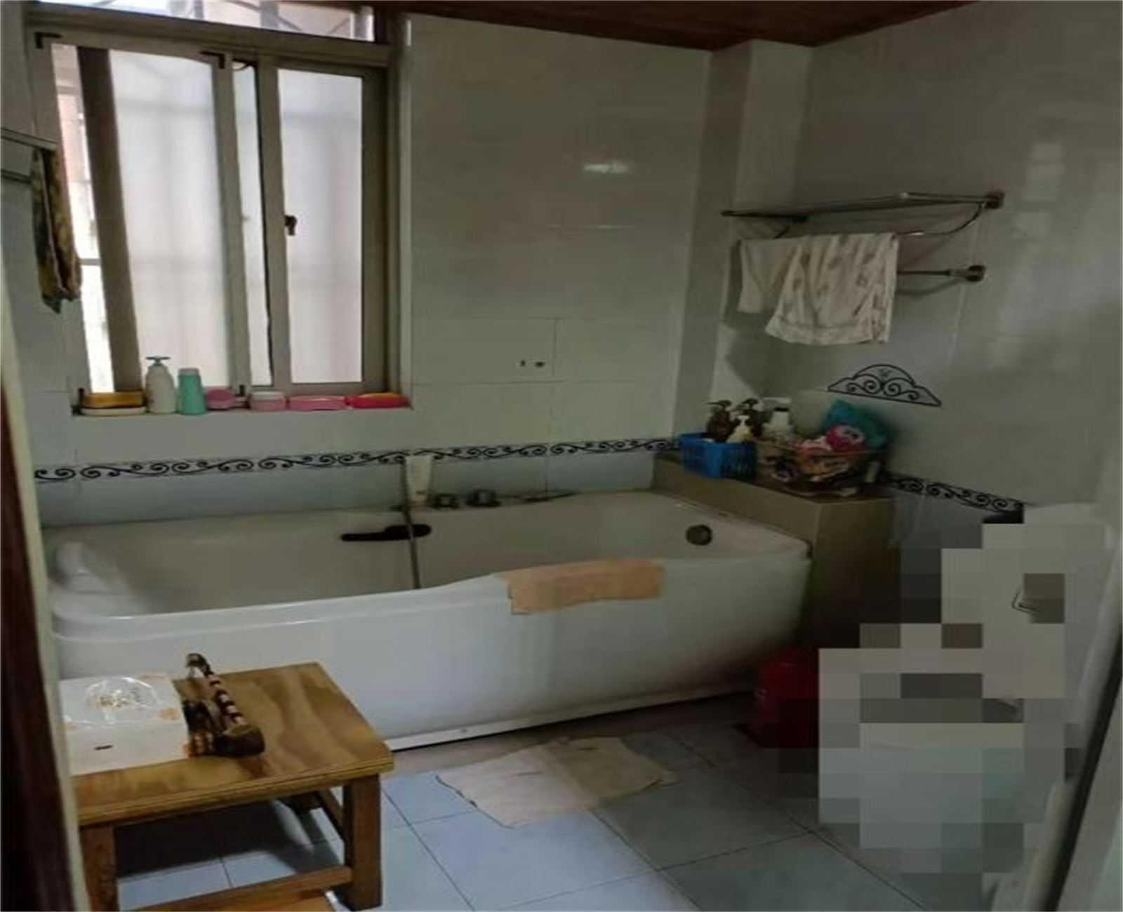 小石桥花苑 5室2厅2卫 183m&sup2;