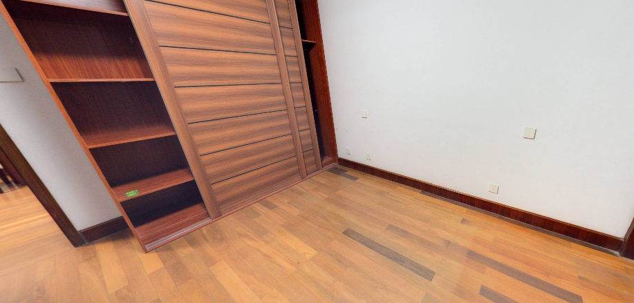 小石桥花苑 3室1厅1卫 89m&sup2;
