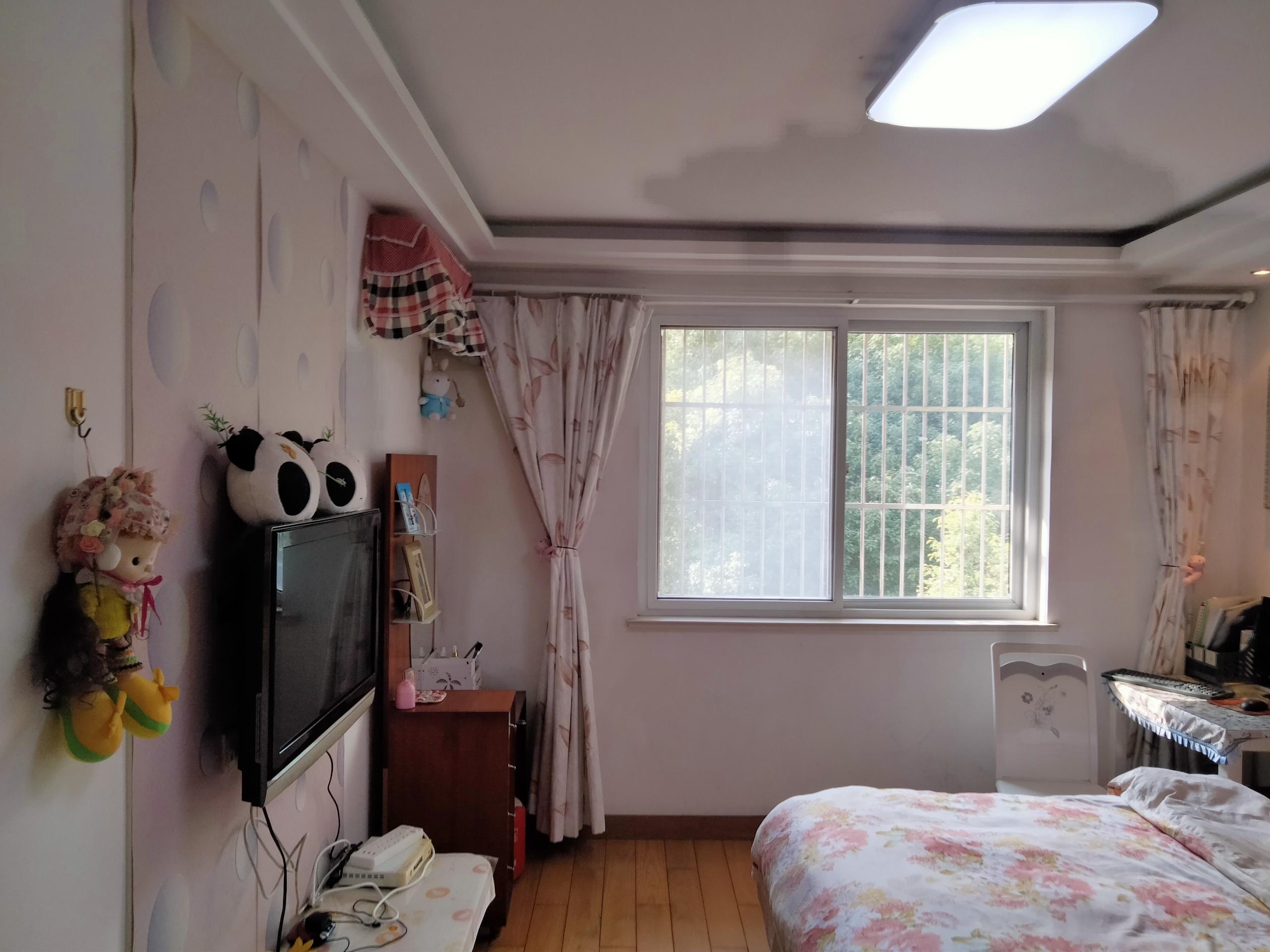紫东花苑 3室1厅1卫 103.5m&sup2;