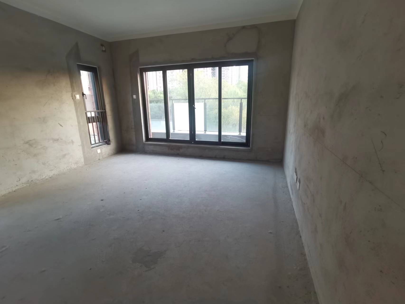 万科白鹭郡 5室2厅3卫 226.97m&sup2;