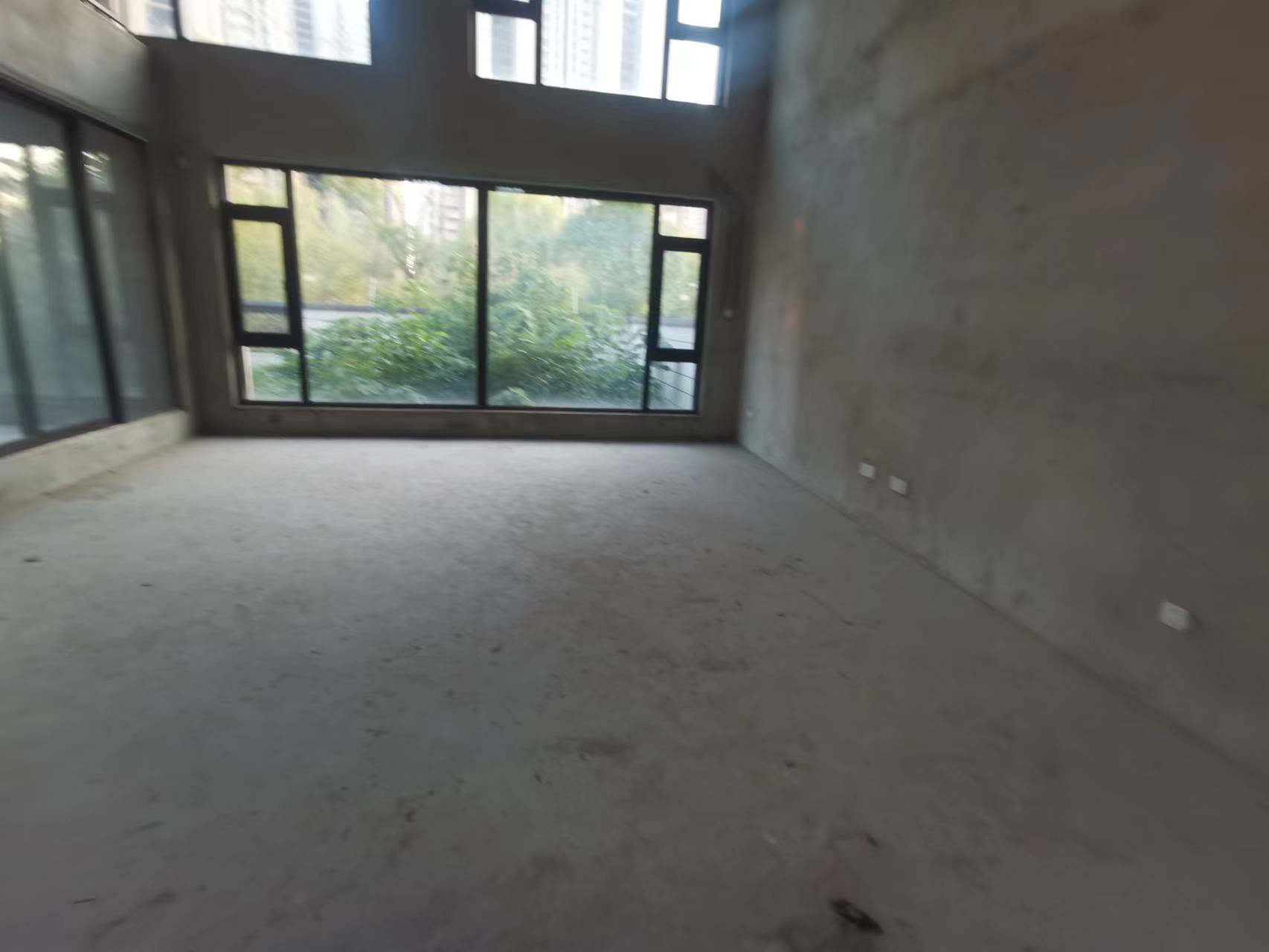 万科白鹭郡 5室2厅3卫 226.97m&sup2;