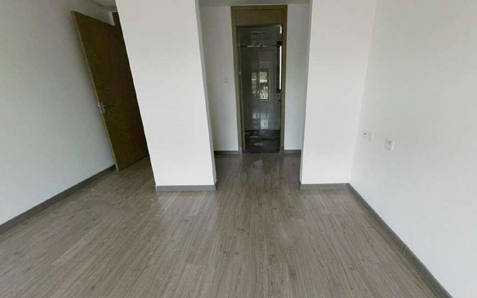 雅居乐鑫基中央公馆东区 2室2厅1卫 110m&sup2;