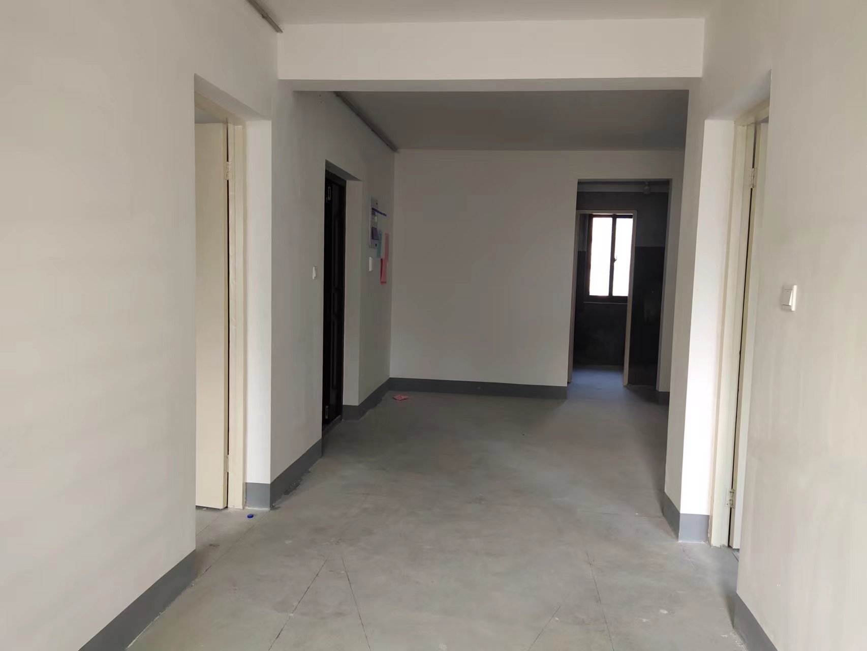 兴石花园 3室1厅1卫 119m&sup2;