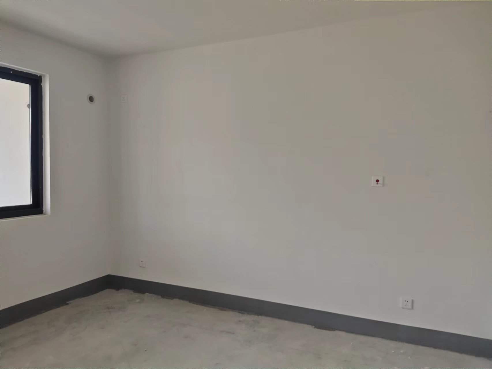 兴石花园 3室1厅1卫 119m&sup2;