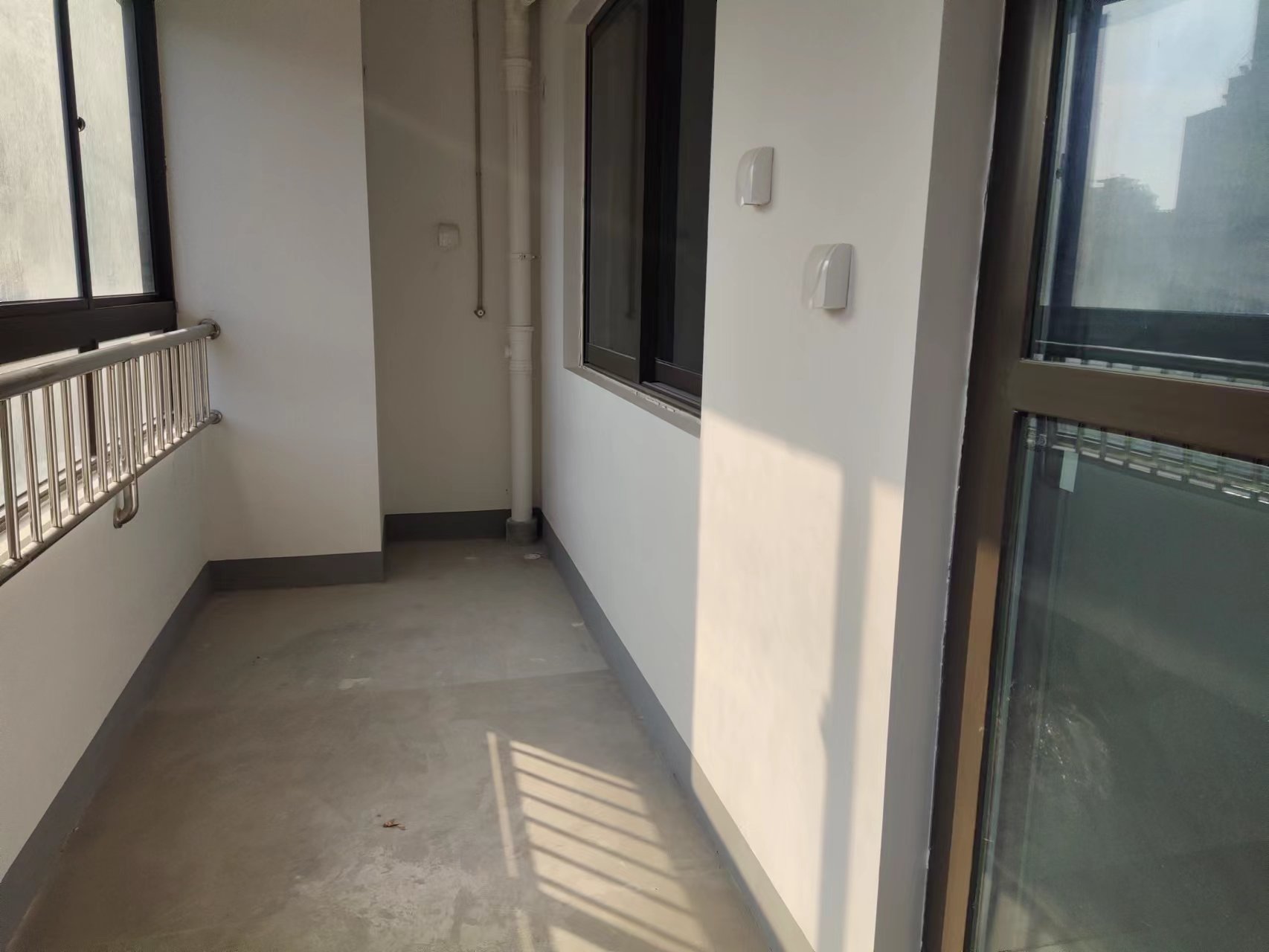 兴石花园 3室1厅1卫 119m&sup2;