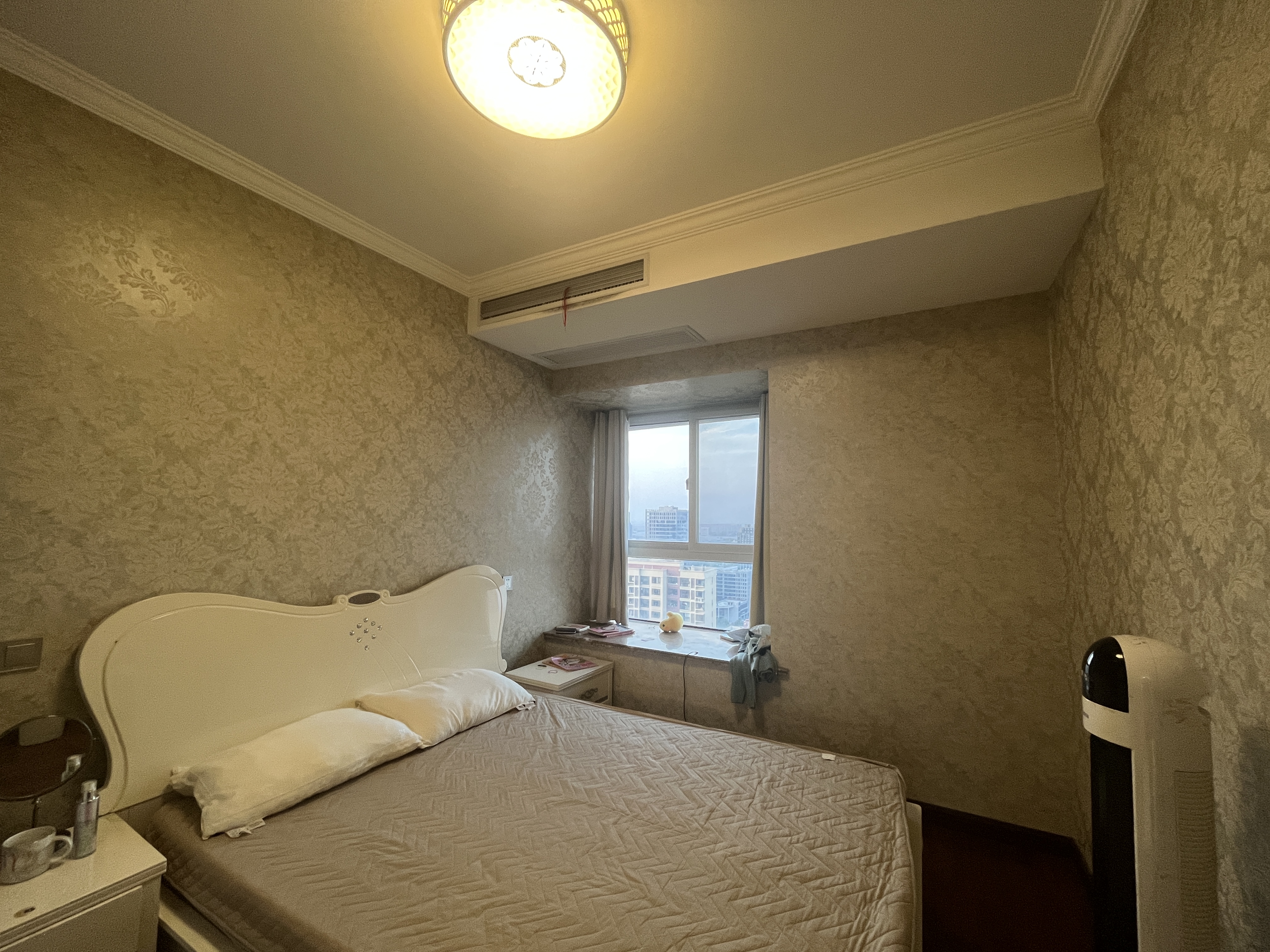 尚海城 3室2厅2卫 120m&sup2;