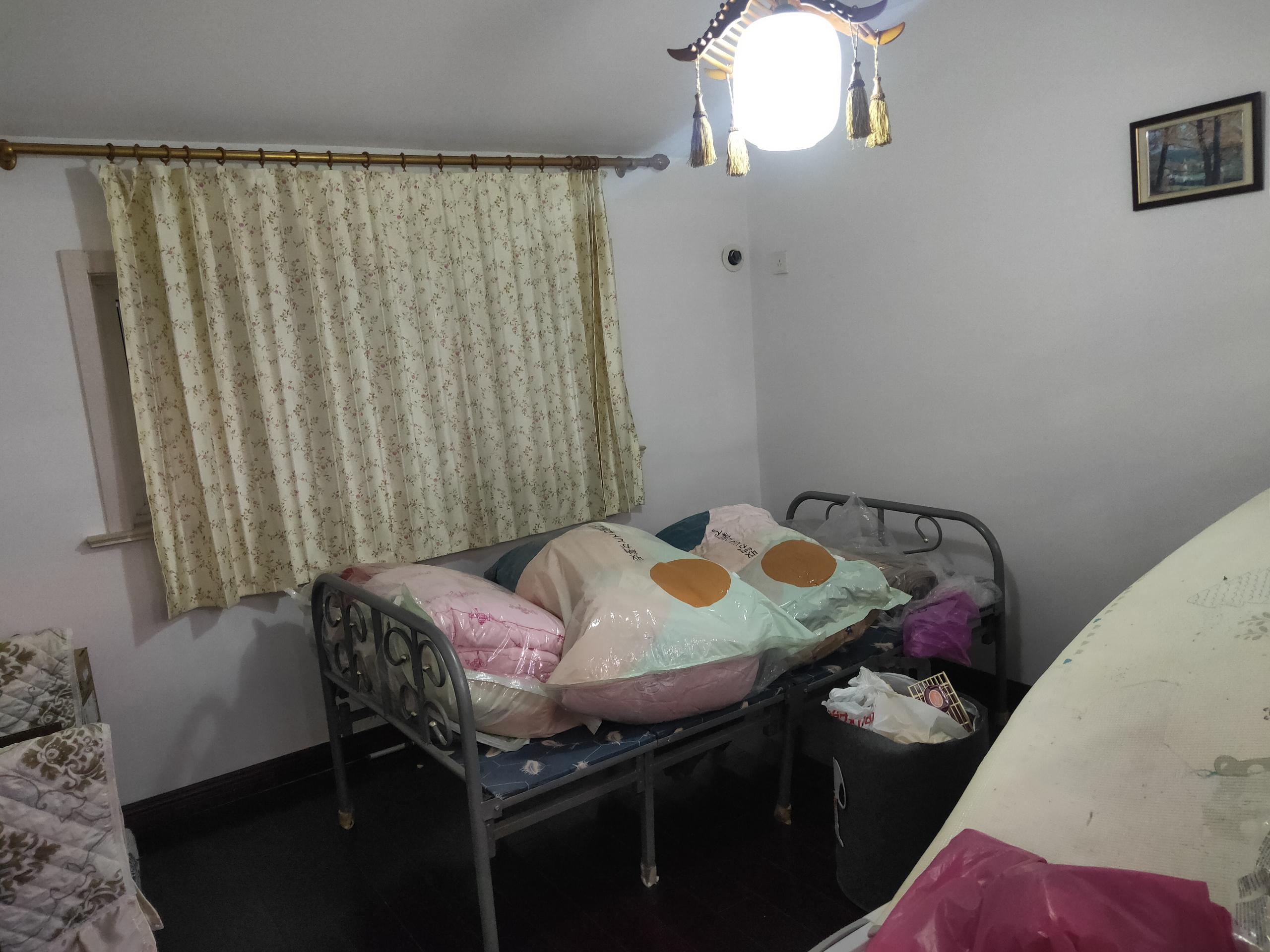 星通花园 3室2厅2卫 74.00m&sup2;