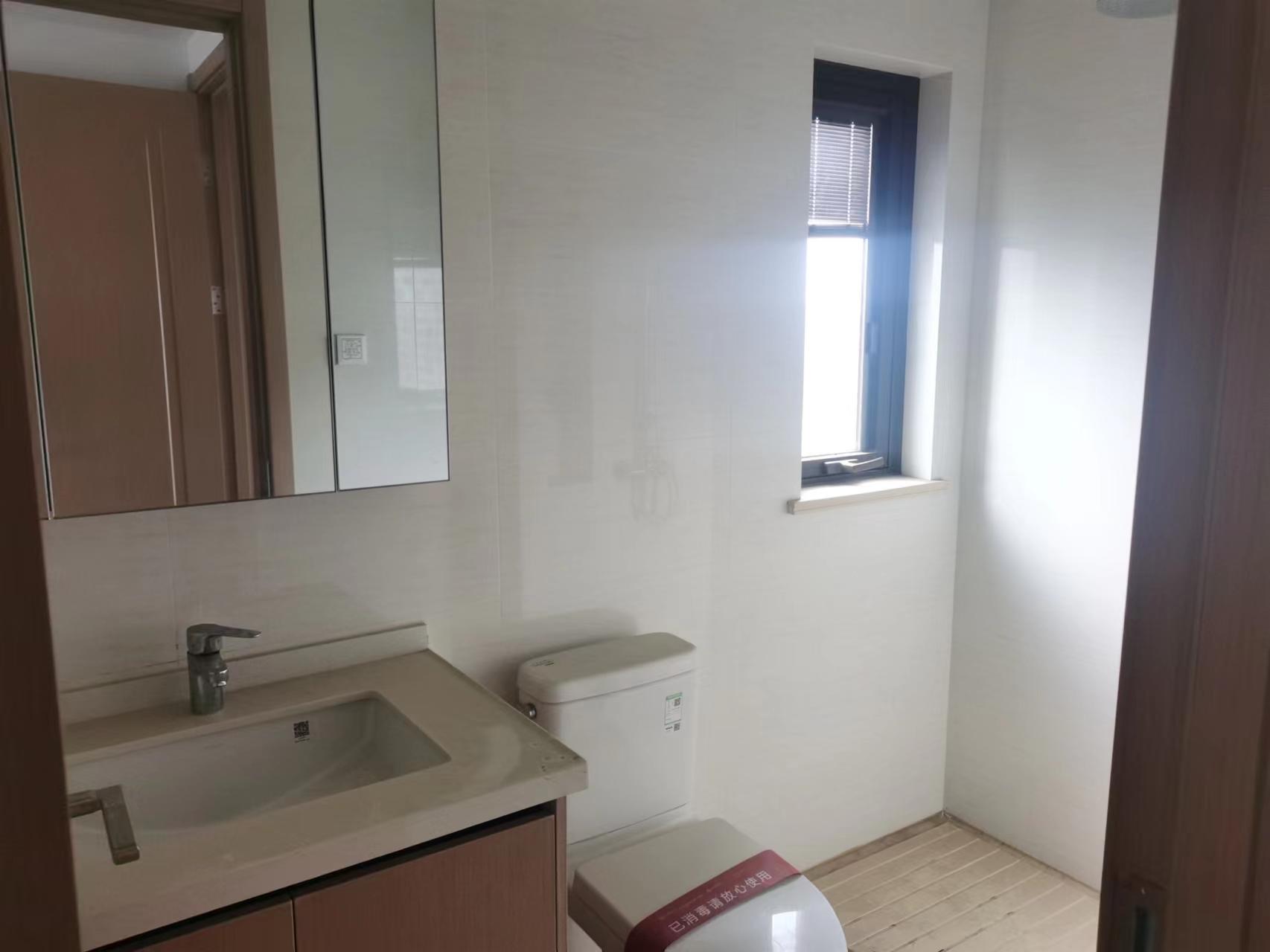 春风南岸西园 4室2厅2卫 138m&sup2;