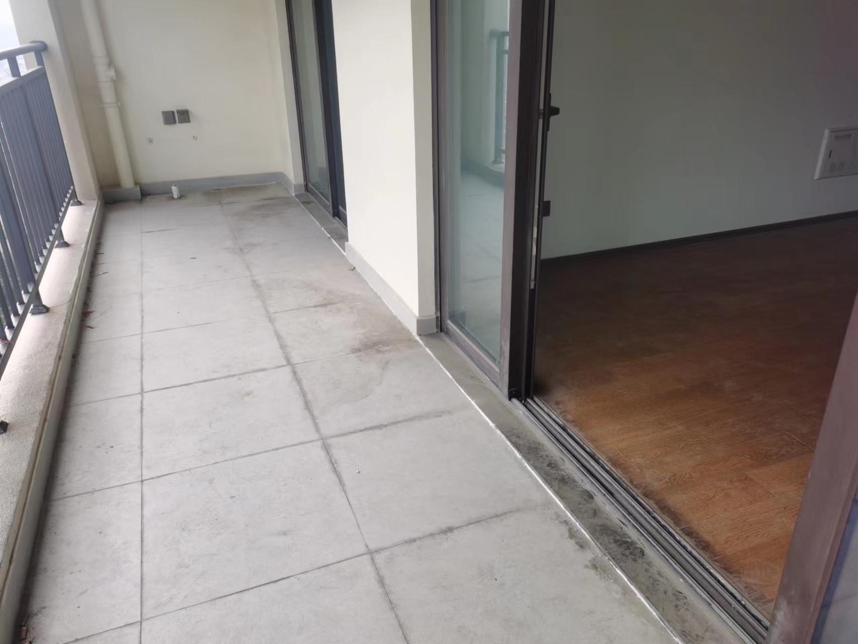 春风南岸西园 4室2厅2卫 138m&sup2;