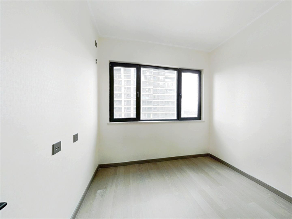 万科翡翠东第 3室2厅2卫 128m&sup2;