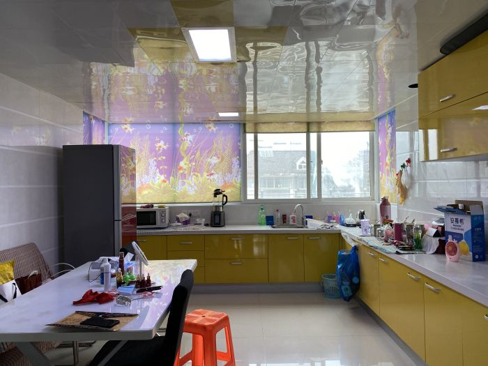 天山花苑 3室2厅1卫 134m&sup2;