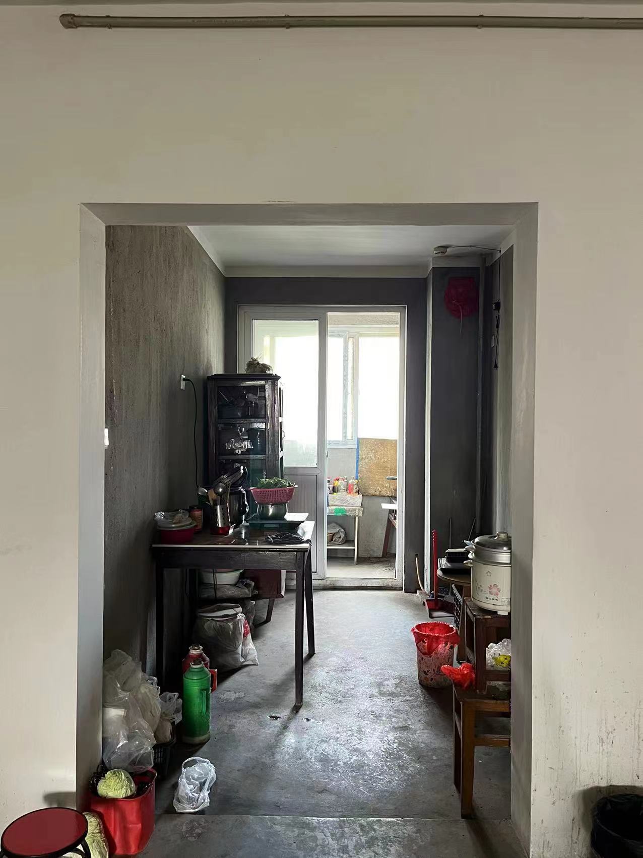 新华北苑 3室2厅2卫 154m&sup2;