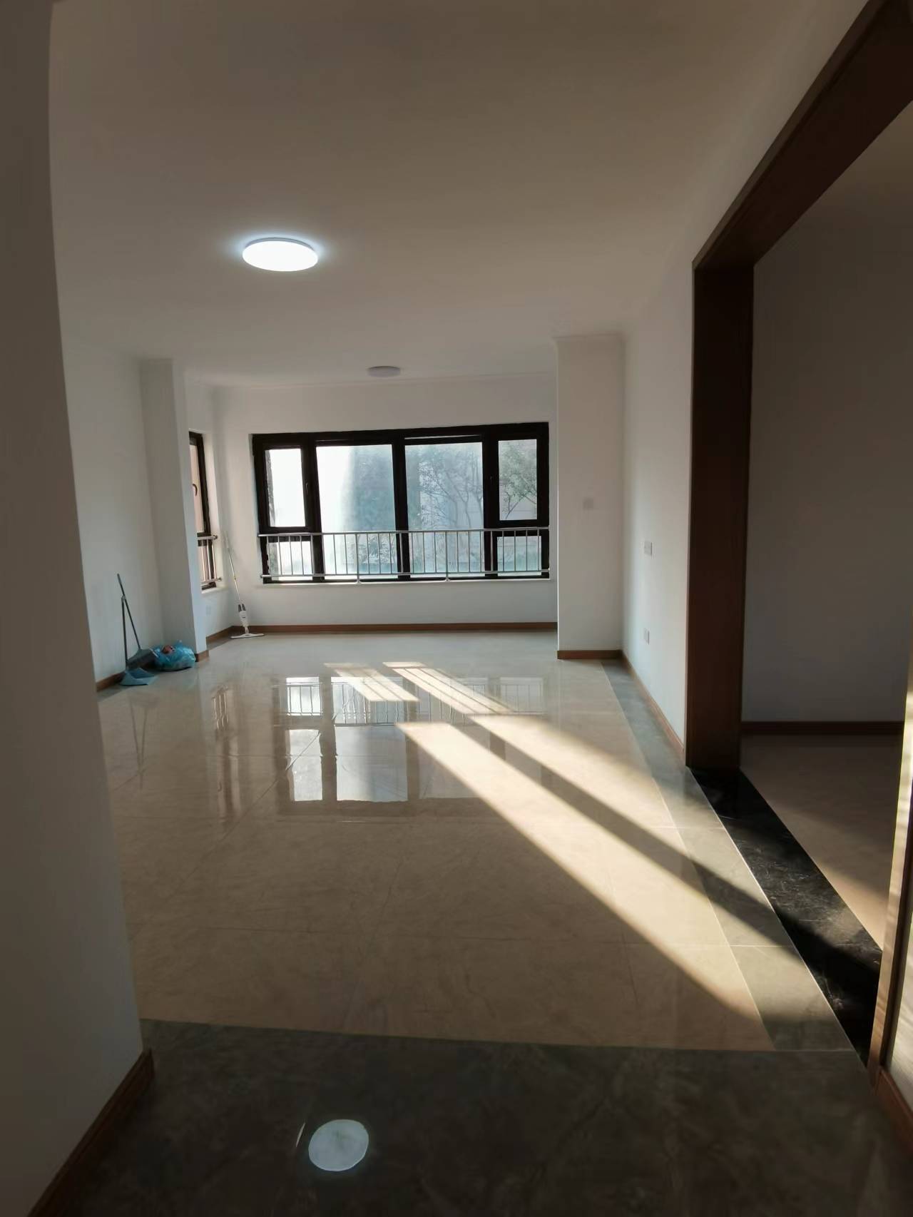 中兴兰溪荟 3室2厅2卫 142m&sup2;