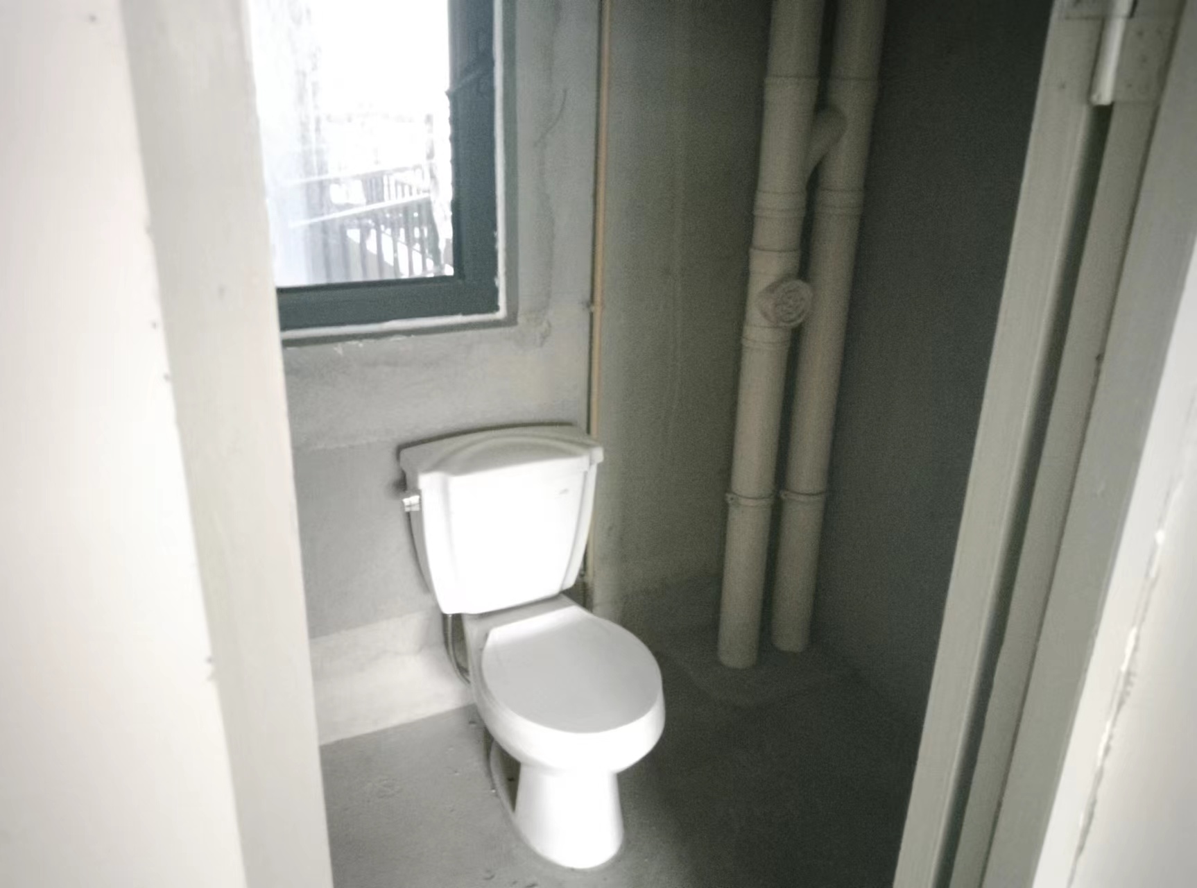 绿地新里城 3室2厅1卫 90m&sup2;