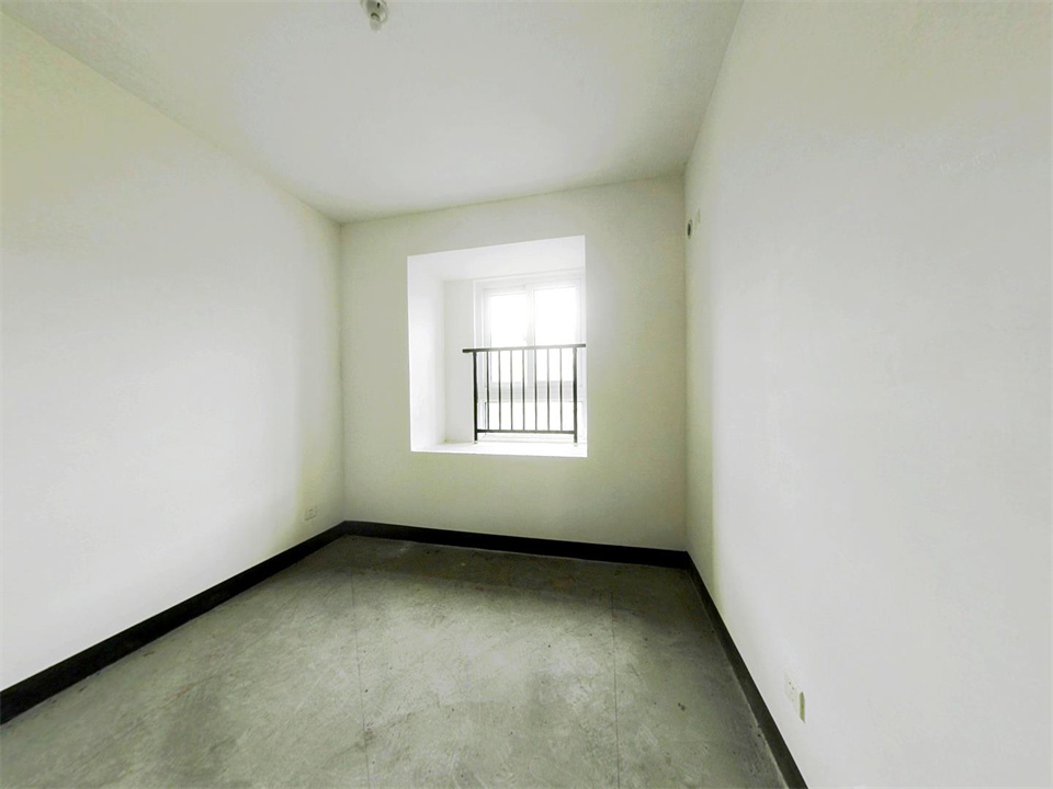 新城香溢紫郡 3室2厅2卫 101m&sup2;