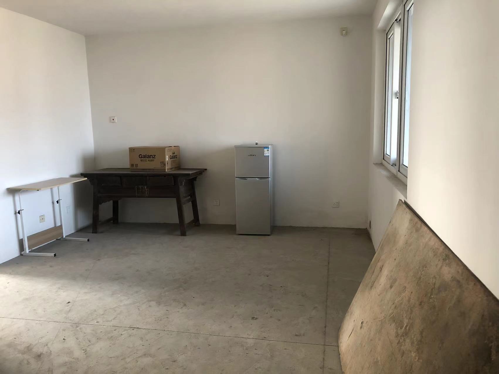 白龙花苑 3室2厅1卫 135m&sup2;