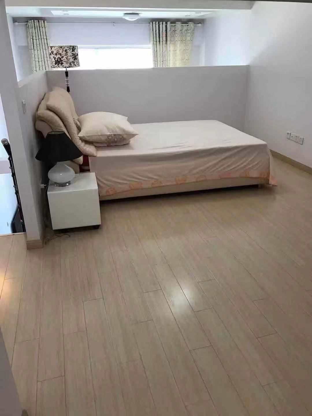 金海岸国际广场 1室1厅1卫 52m&sup2;