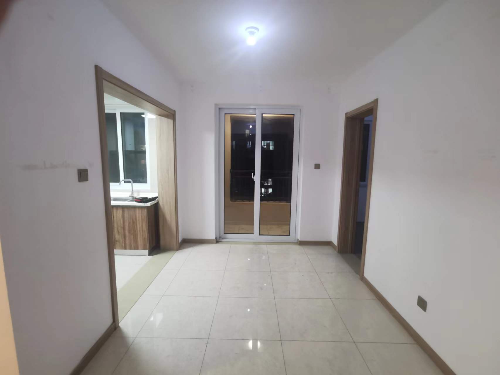 世茂九龙庭 3室2厅2卫 124m&sup2;