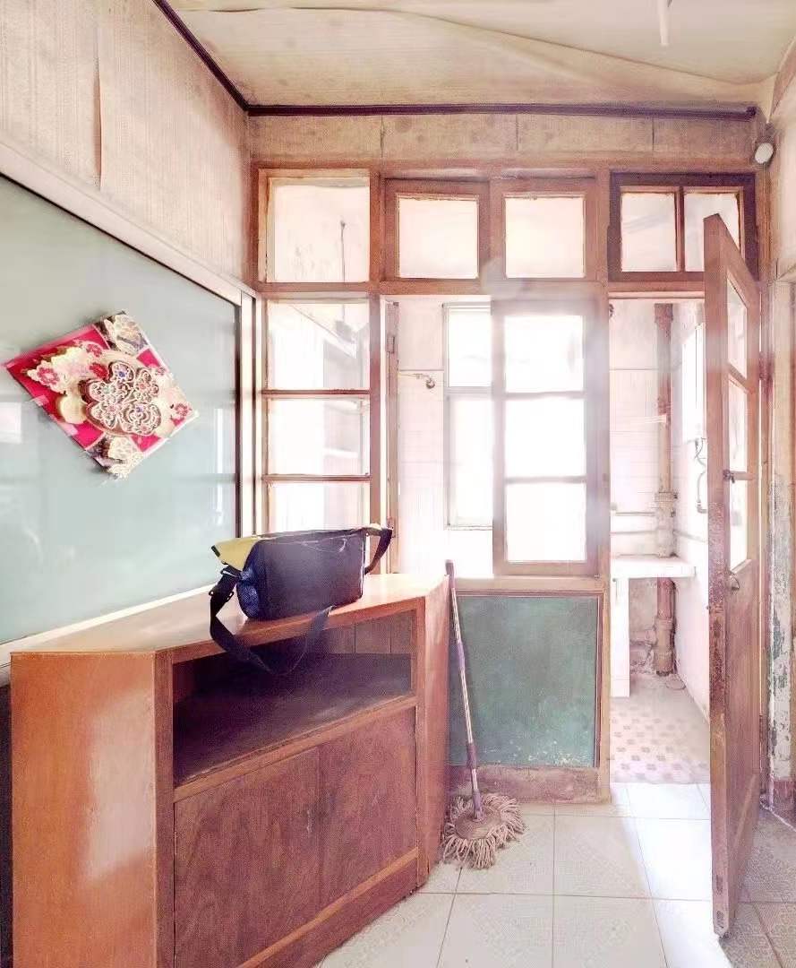 虹桥新村(朝霞路) 1室1厅1卫 52.6m²