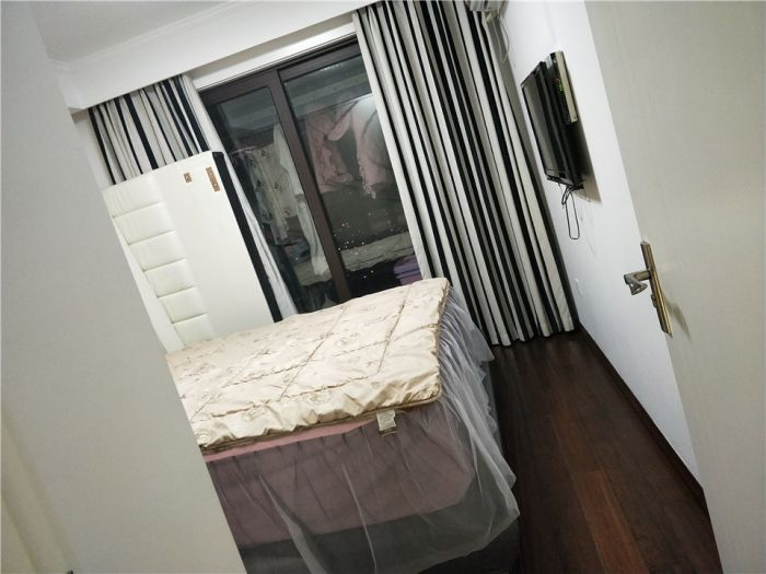 帝奥世伦名郡 3室2厅2卫 140m&sup2;