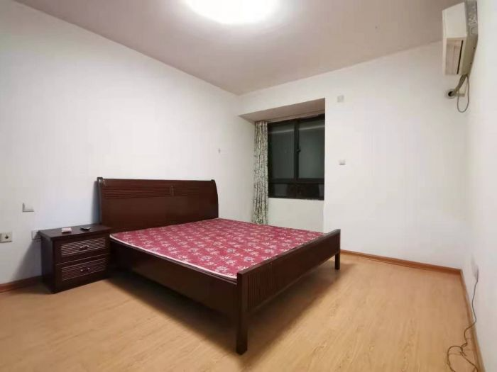 帝奥世伦名郡 3室2厅1卫 128m&sup2;