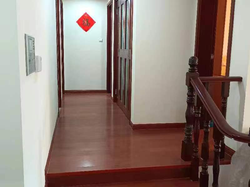 优山美地花园北区 3室2厅2卫 143.56m&sup2;