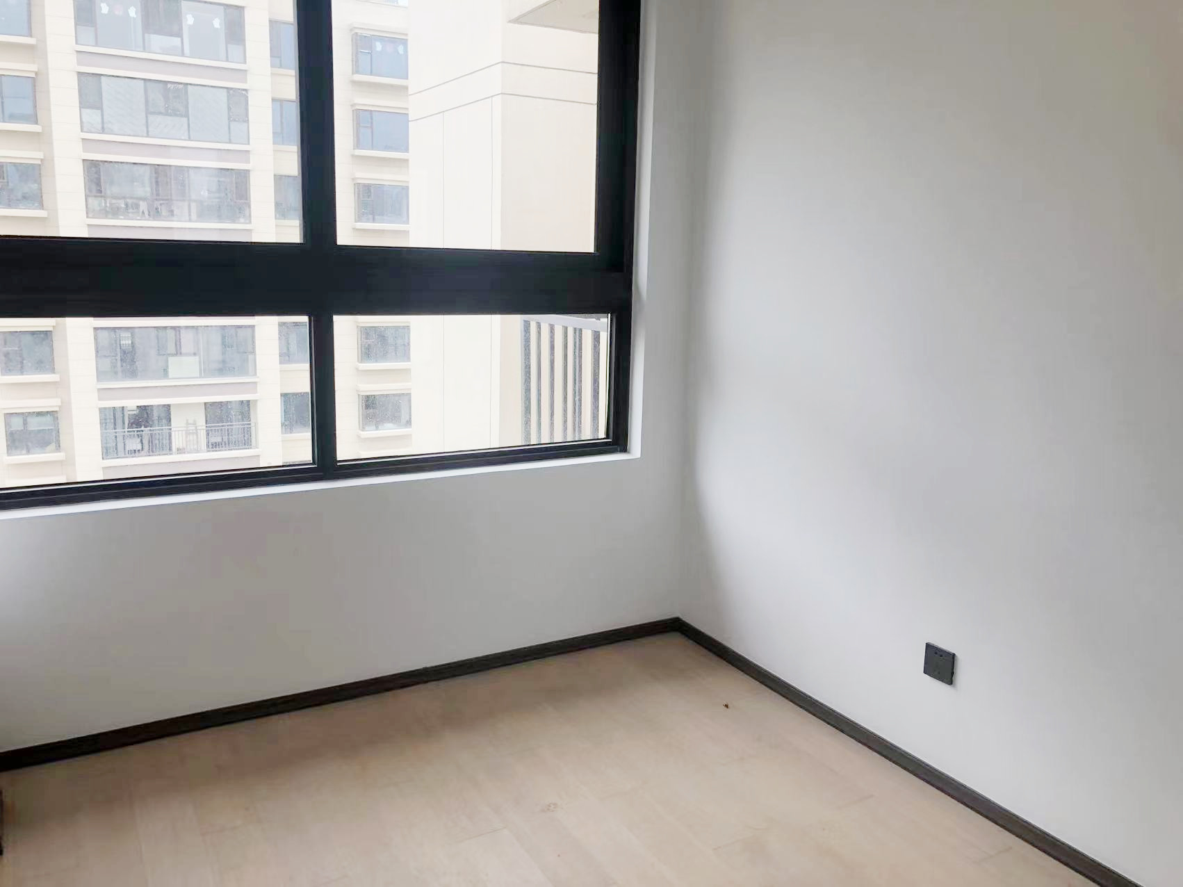 春风南岸西园 4室2厅3卫 167m&sup2;