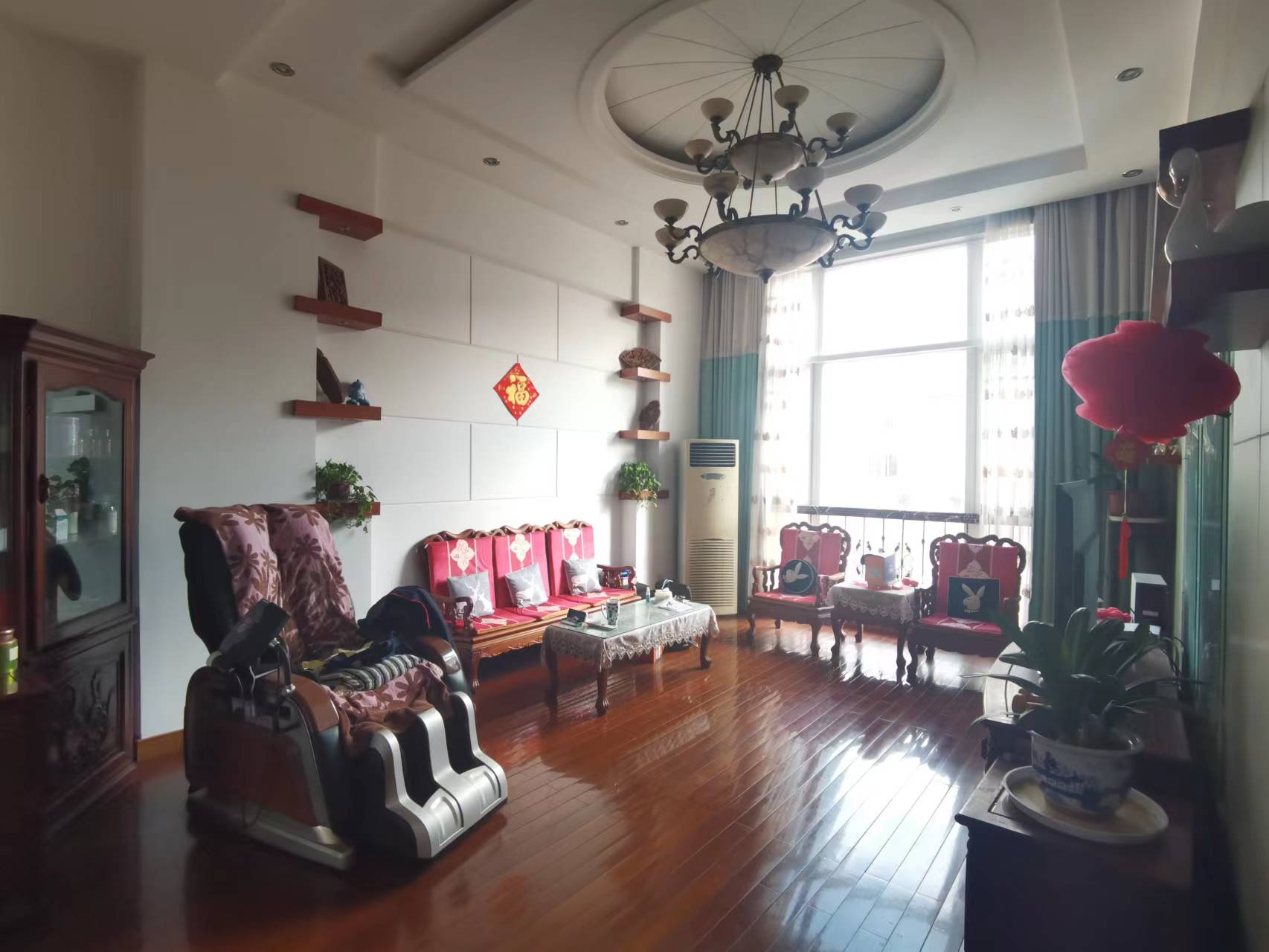 文峰花苑 4室2厅2卫 205.00m²